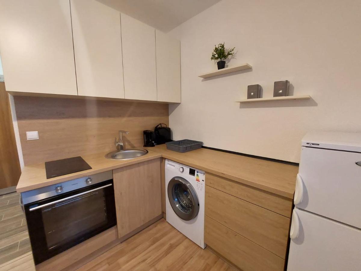 Utulny Apartman V Centre Bb Banská Bystrica Dış mekan fotoğraf